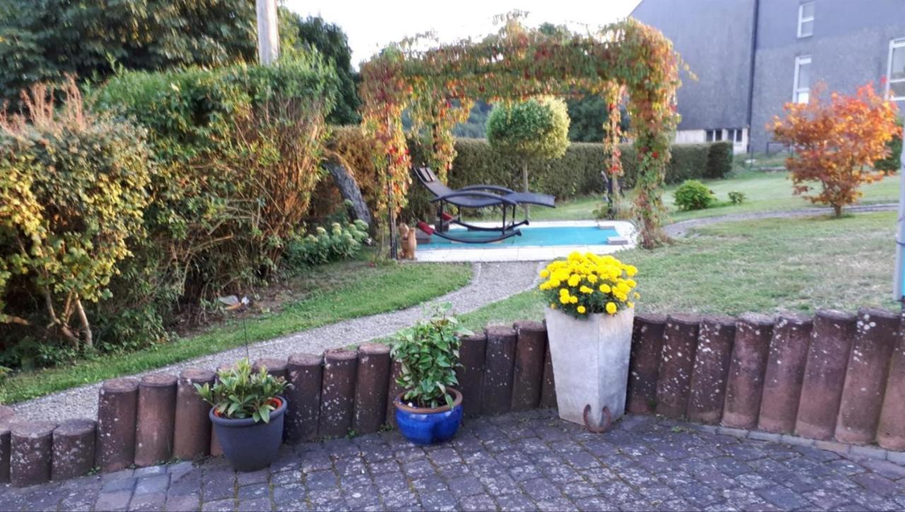 Ferienwohnung Auszeit Waxweiler ภายนอก รูปภาพ